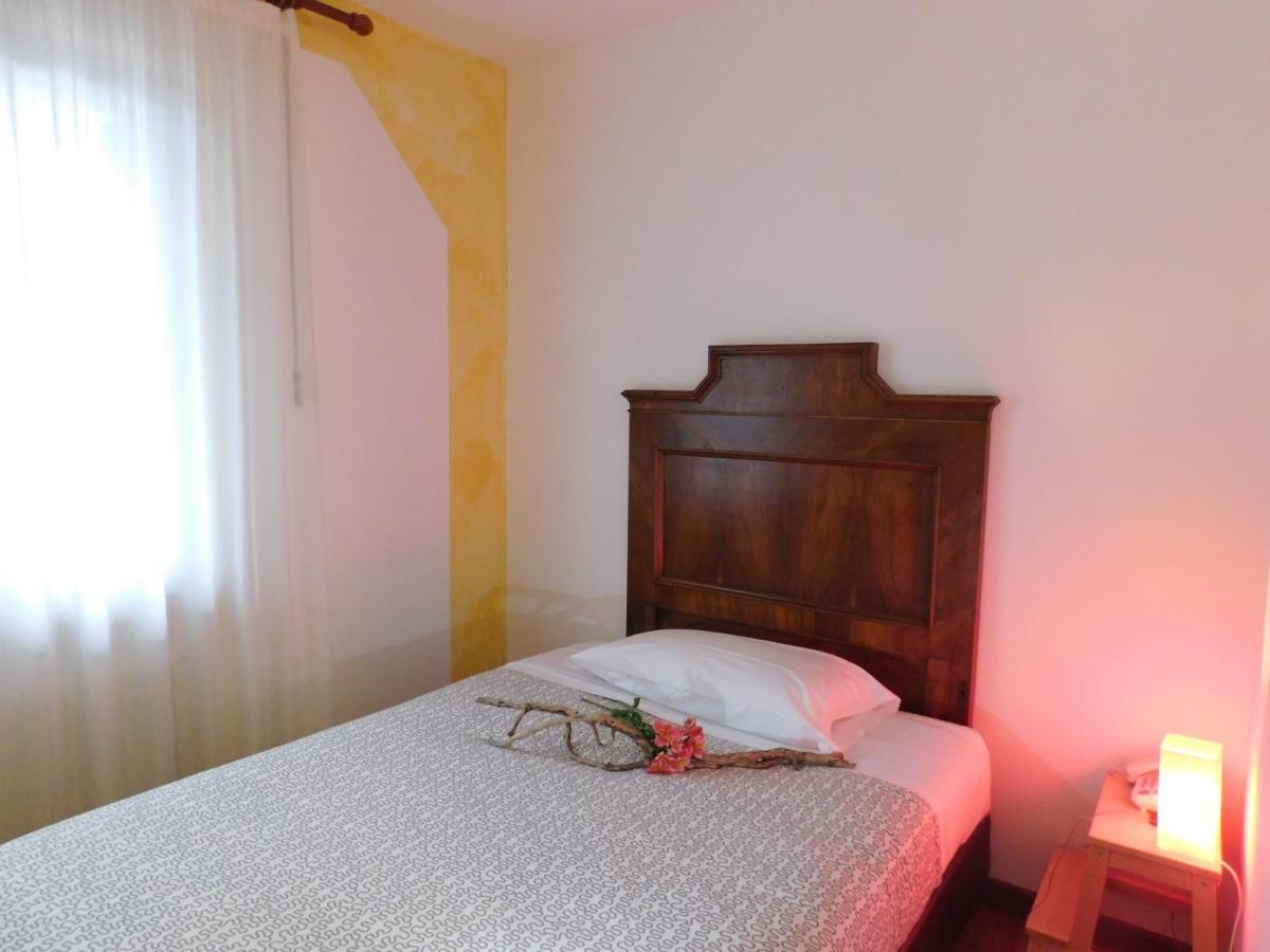 Albergo Alla Posta Anduins Ngoại thất bức ảnh